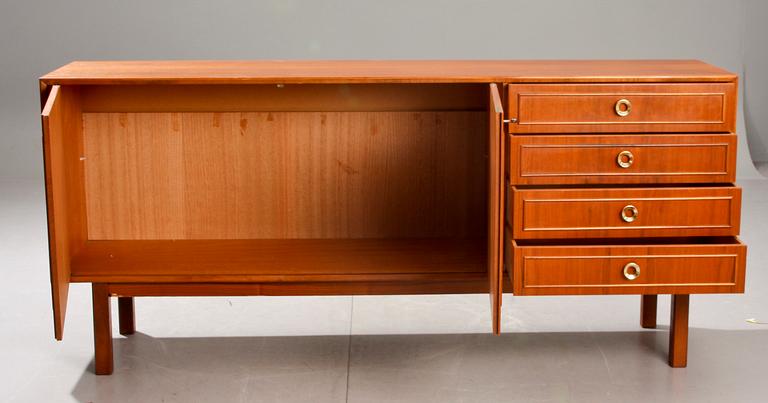 SIDEBOARD, Sverige 1960/70-tal.