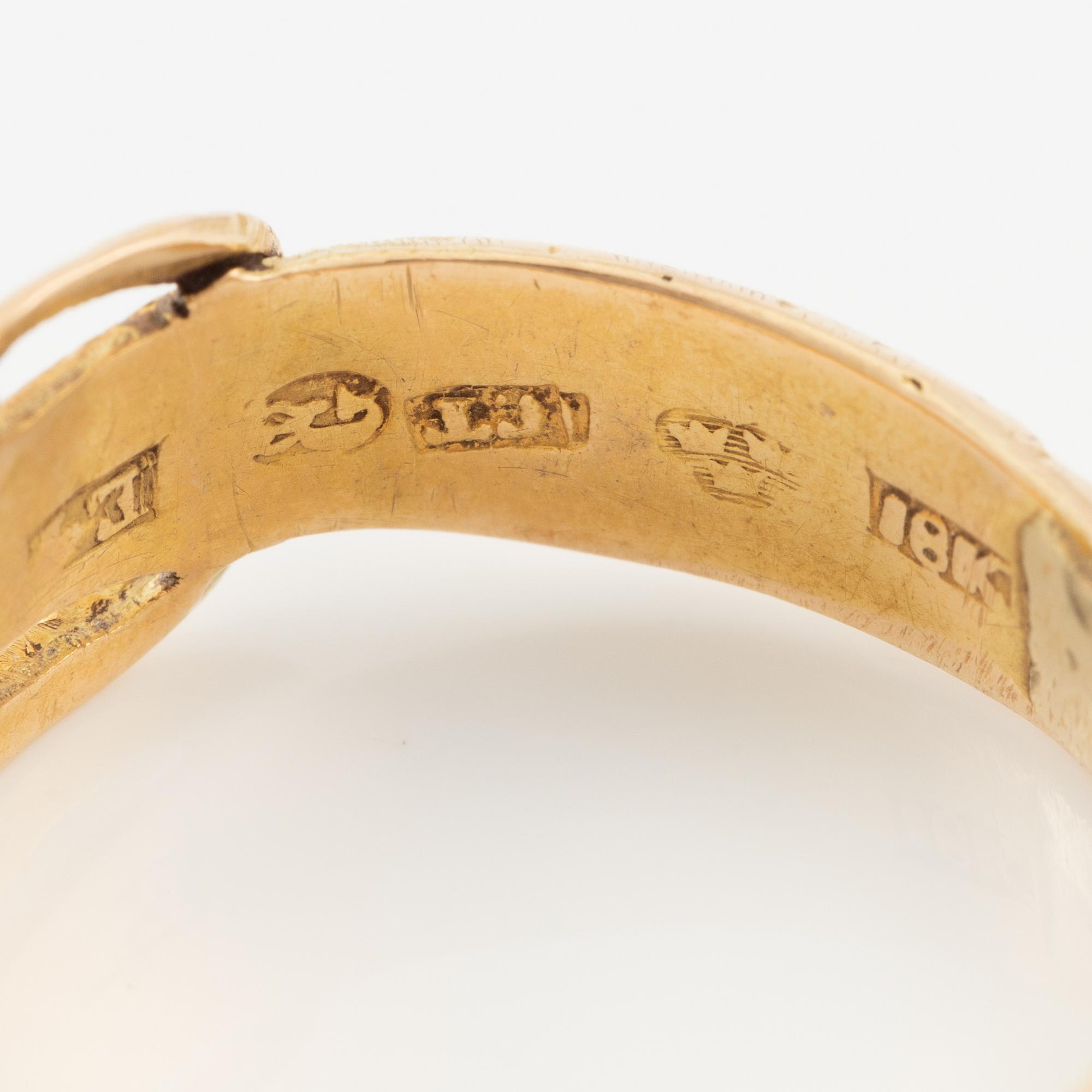 Ring, in the form of a serpent, 18K gold.