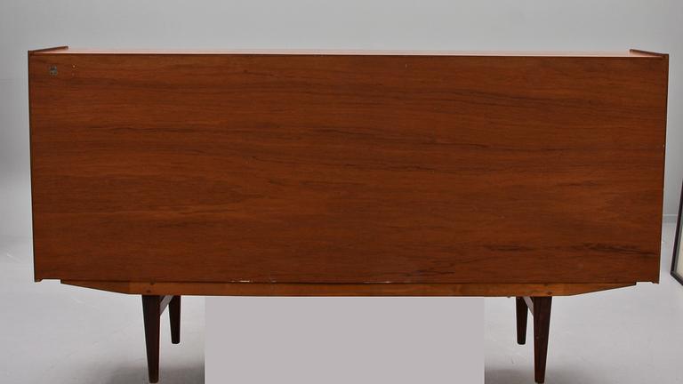 SKÄNKSKÅP, 1960-tal.