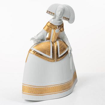 Marco Antonio Noguerón, porcelain figurine, “Utopia Menina”, model 8252, Lladró, Spain.