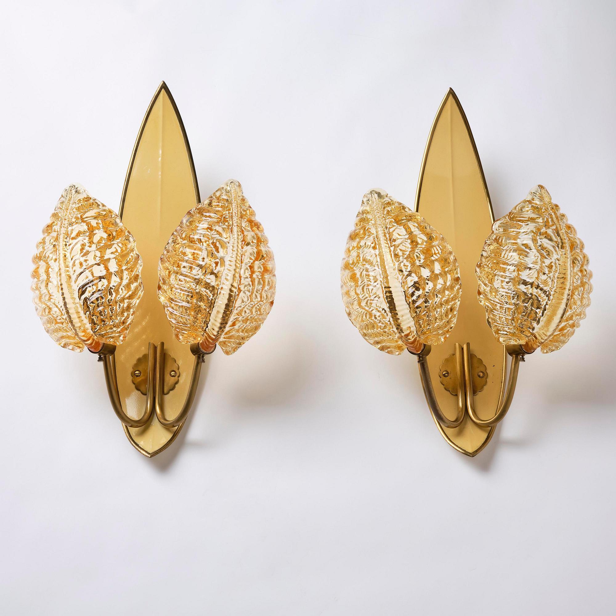 Bertil Brisborg & Fritz Kurz, a pair of wall lamps, Orrefors & Nordiska Kompaniet, 1950s.