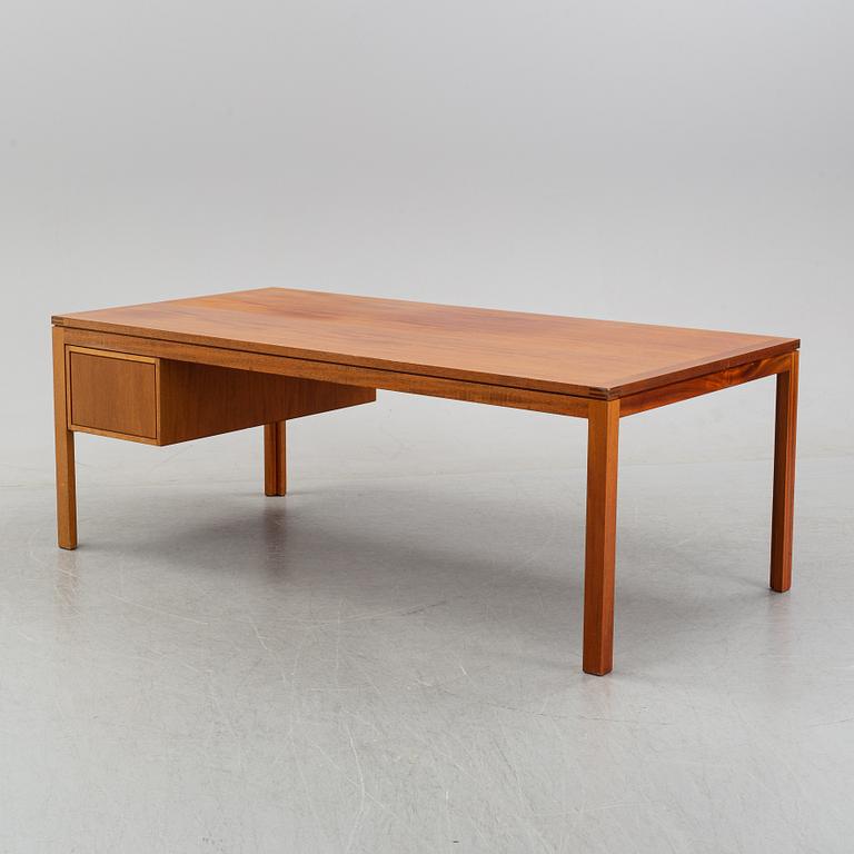 Christian Hvidt, a mahogany desk, Denmark, mid 20th century.