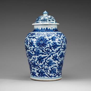 A large blue and white jar with cover, Ming dynasty, 17th Century.