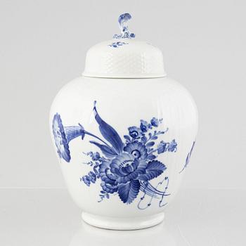 Royal Copenhagen, a lidded porcelain vase, Denmark, 1948.