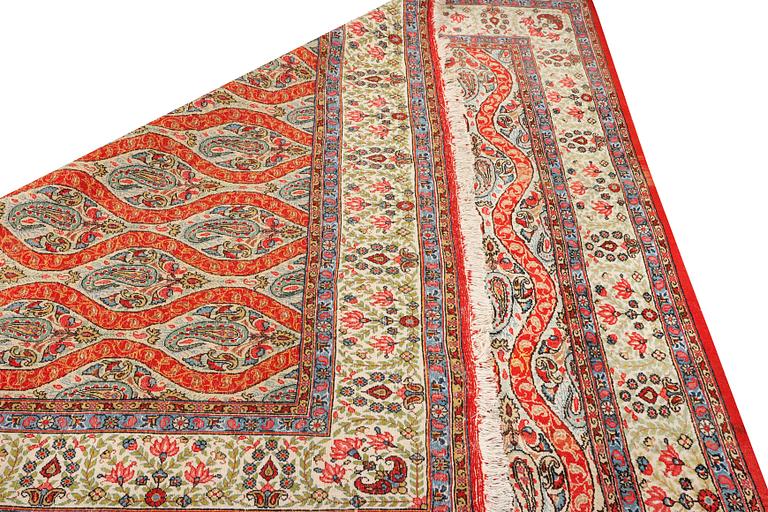 Matta, Senneh, semiantik ca 343 x 232 cm.