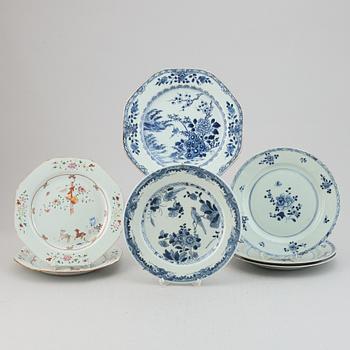 Seven blue and white and famille rose export porcelain plates, Qing dynasty, Qianlong (1736-95).