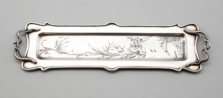 VODKASERVIS, 7 delar, silver, Ryssland, 1900-talets första hälft. Vikt ca 259 gram.