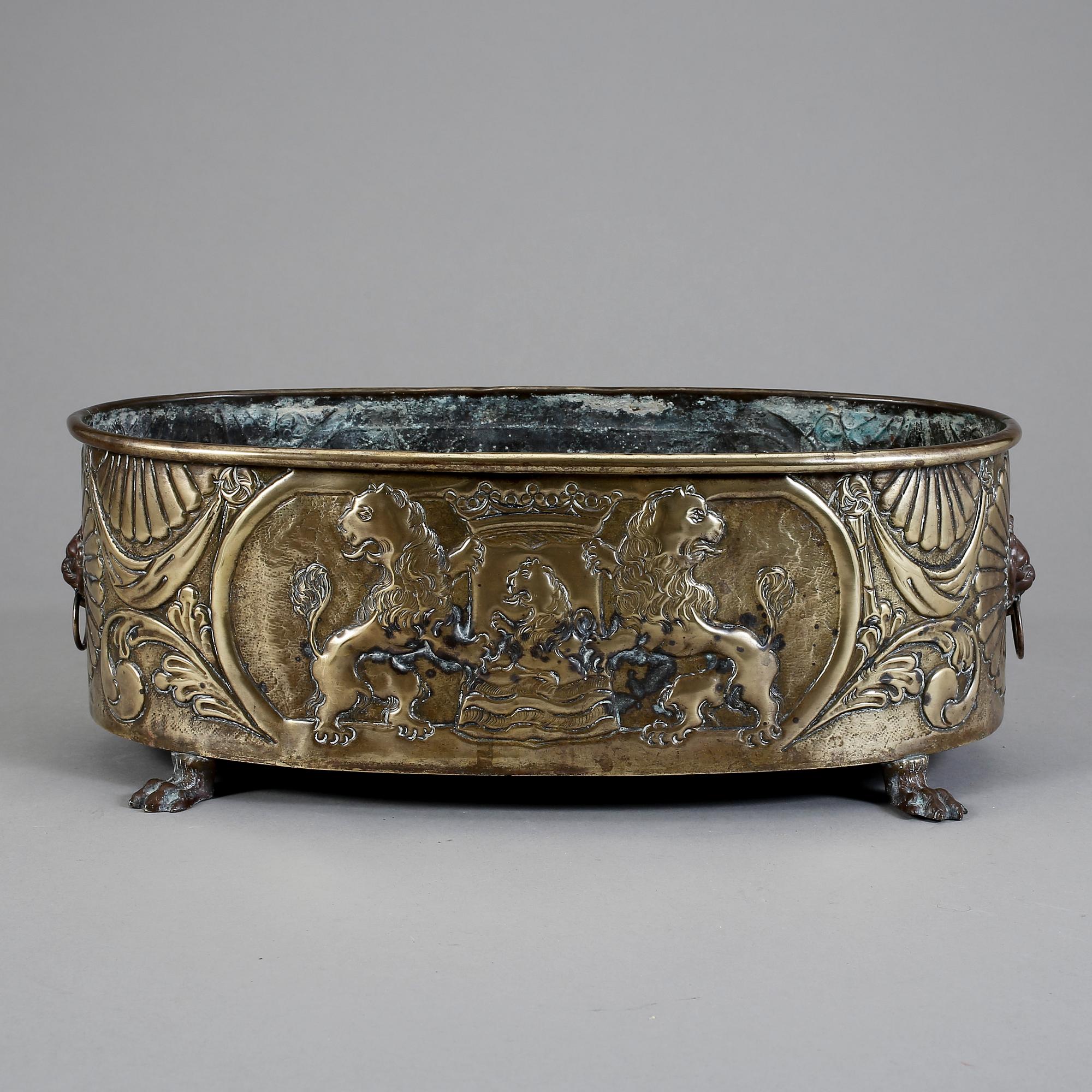 YTTERFODER, mässing, 1800-tal.