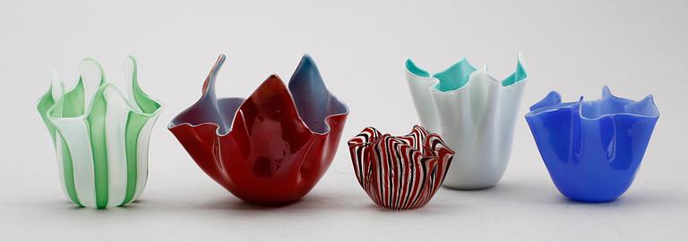 NÄSDUKSSKÅLAR, 5 st, glas, bla Murano, Italien.