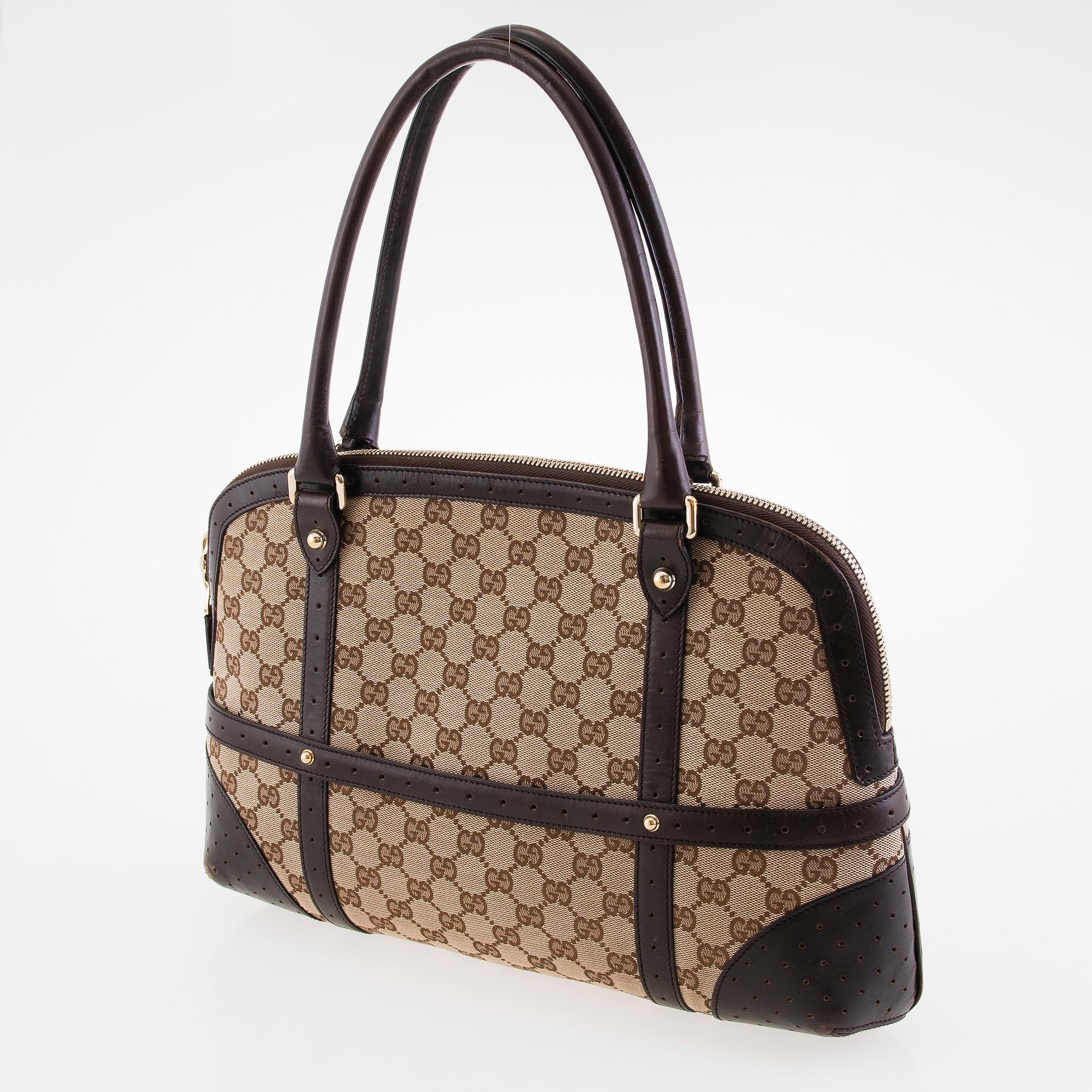 GUCCI, AXELVÄSKA.