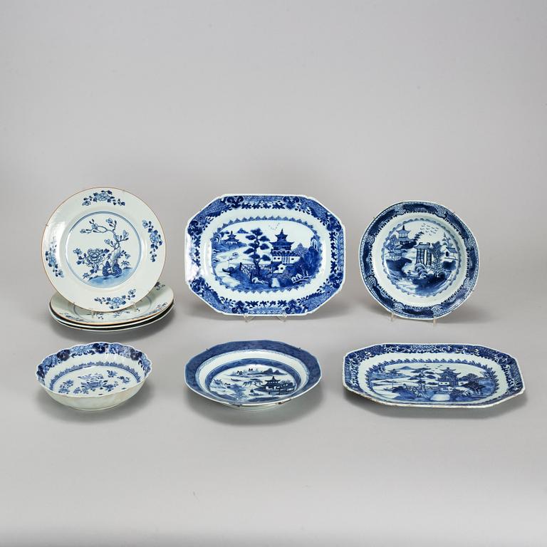 Nine blue and white export porcelain dishes, Qianlong (1736-95), and one Jiaqing.