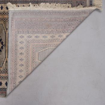 MATTA, signerad. Ca 140x99 cm.