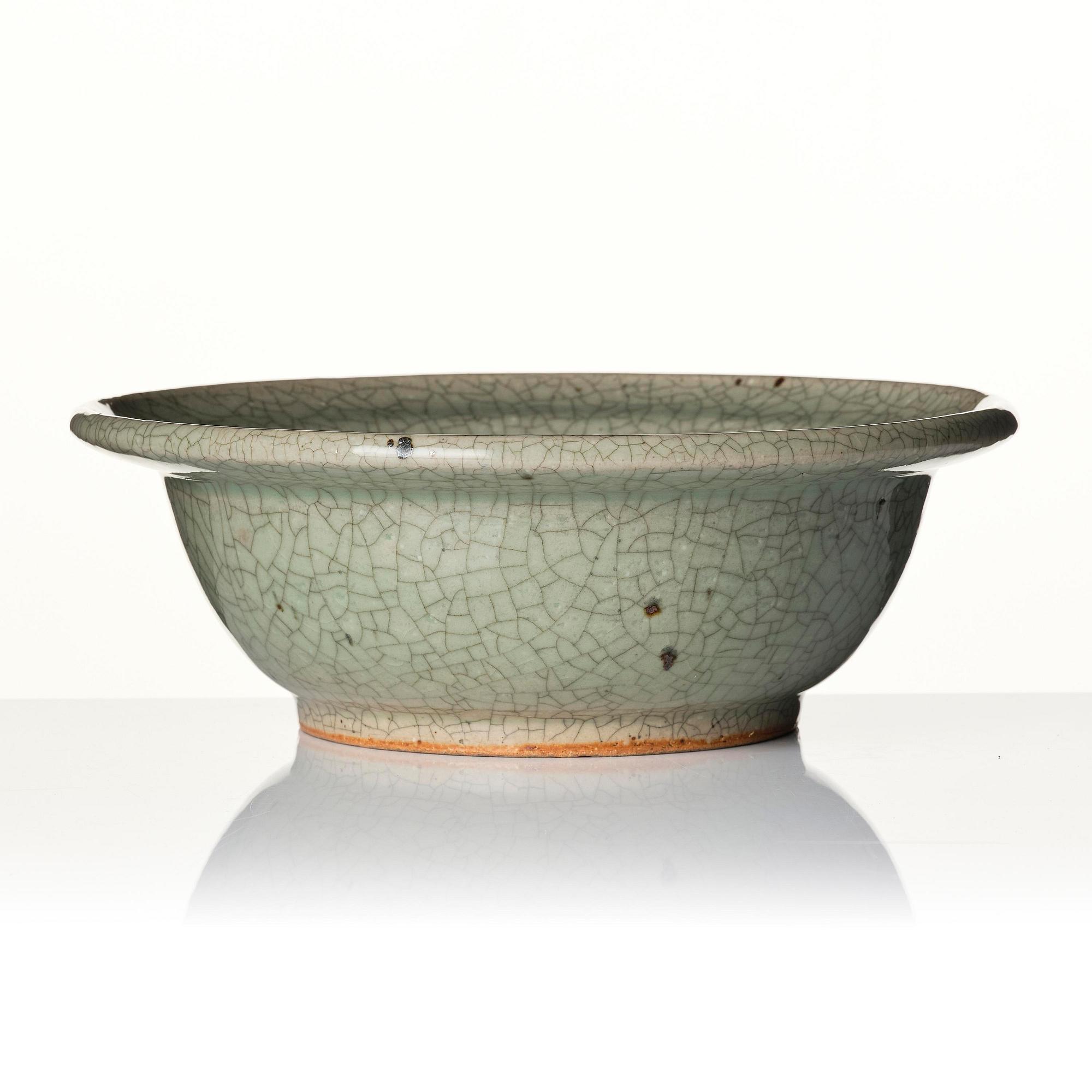Gertrud Vasegaard, a stoneware bowl, Bing & Grøndahl, Denmark.