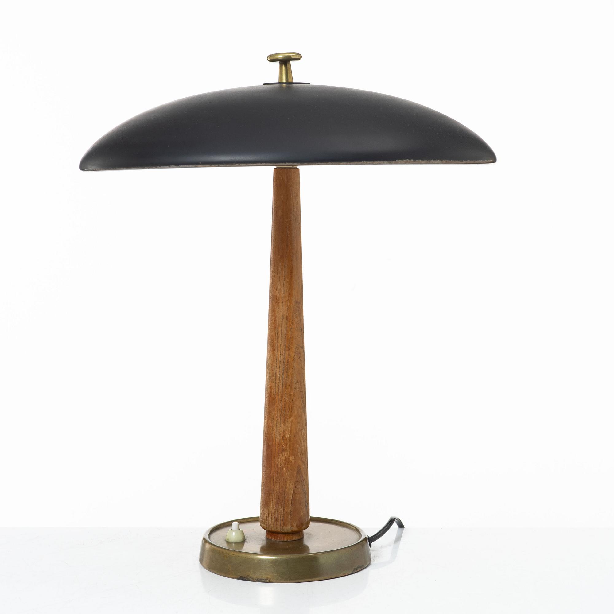 Bertil Brisborg eller Erik Tidstrand, bordslampa, modell "30331", Nordiska Kompaniet, 1940-tal.