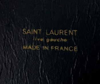 BÄLTE, 3 st, Yves Saint Laurent.