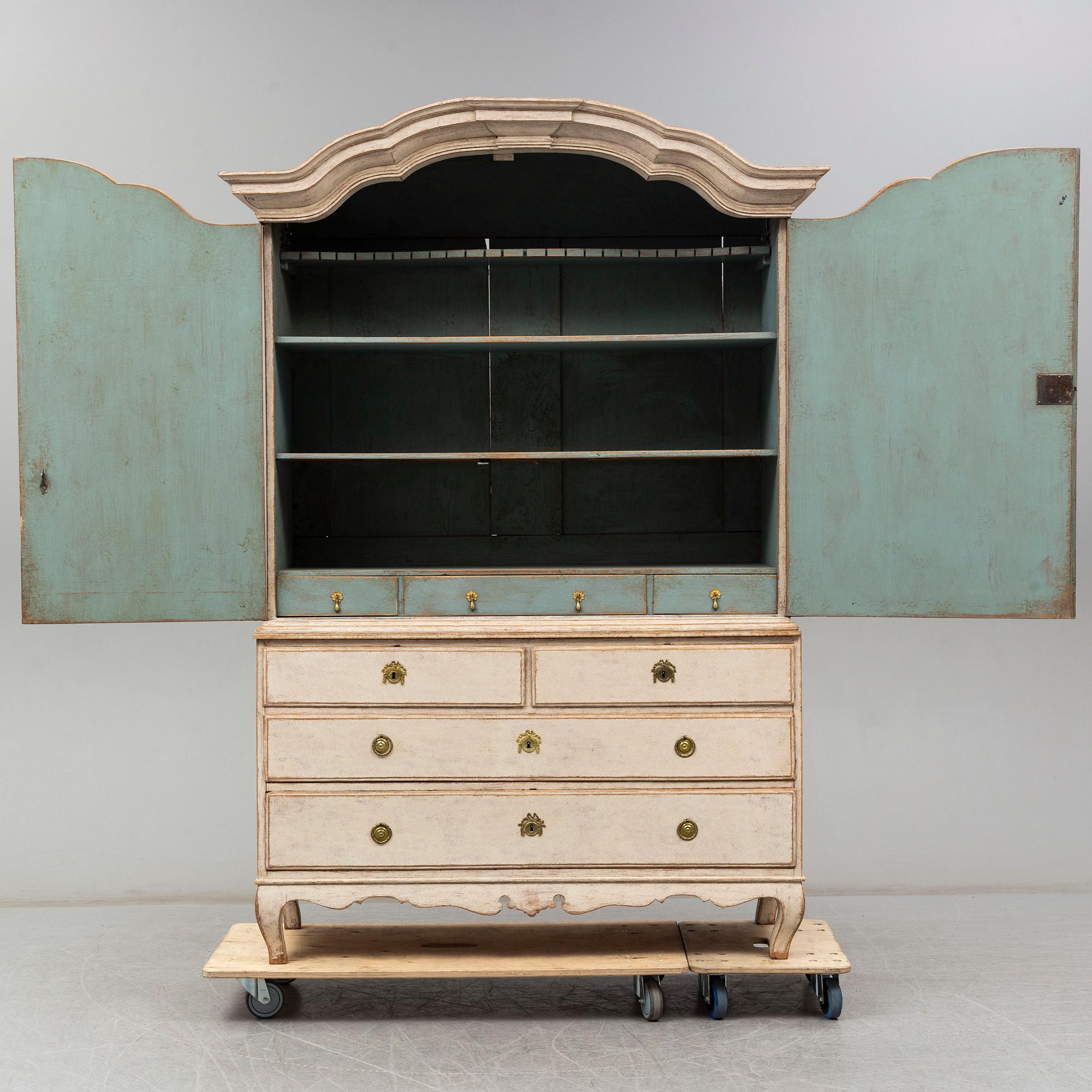 SKÅP, Rokoko, 1700-talets andra hälft.