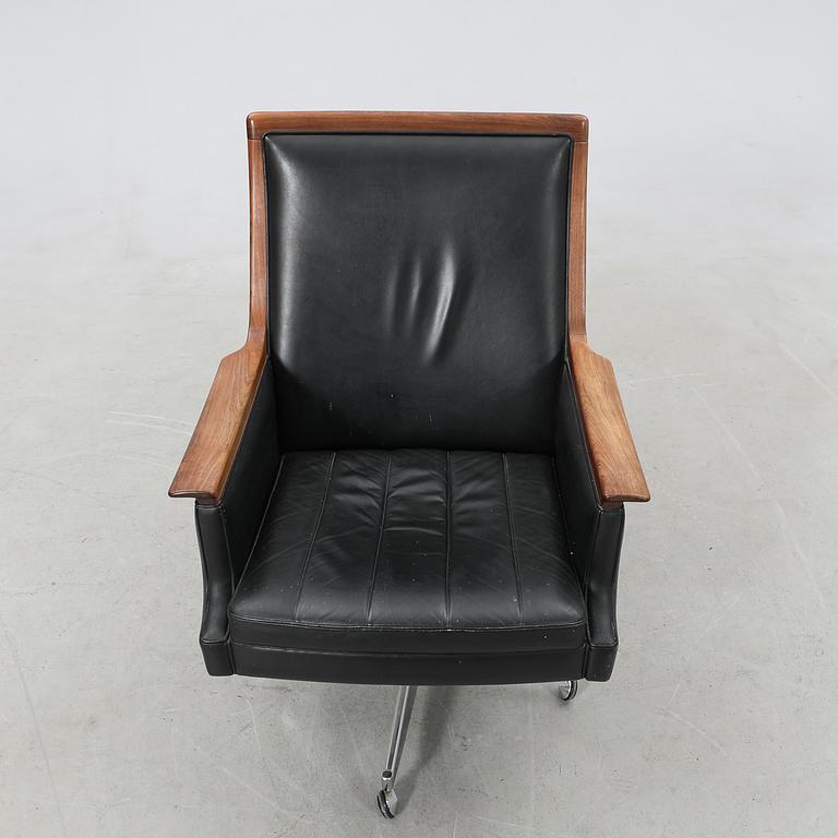 Torbjörn Afdal, desk chair from the "Minerva" series for Bruksbo Mellemstrand Norway 1970s.