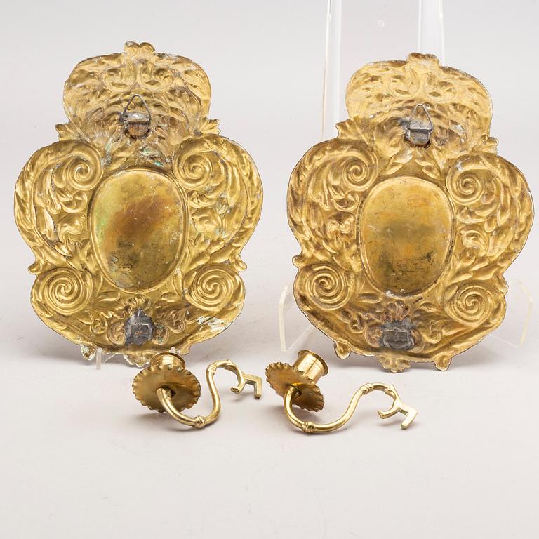 VÄGGLAMPETTER ett par barockstil sent 1800.tal.
