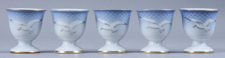 MAT OCH KAFFESERVIS, ca 110, delar "Måsen", porslin, Bing & Gröndahl och Kongl Dansk.