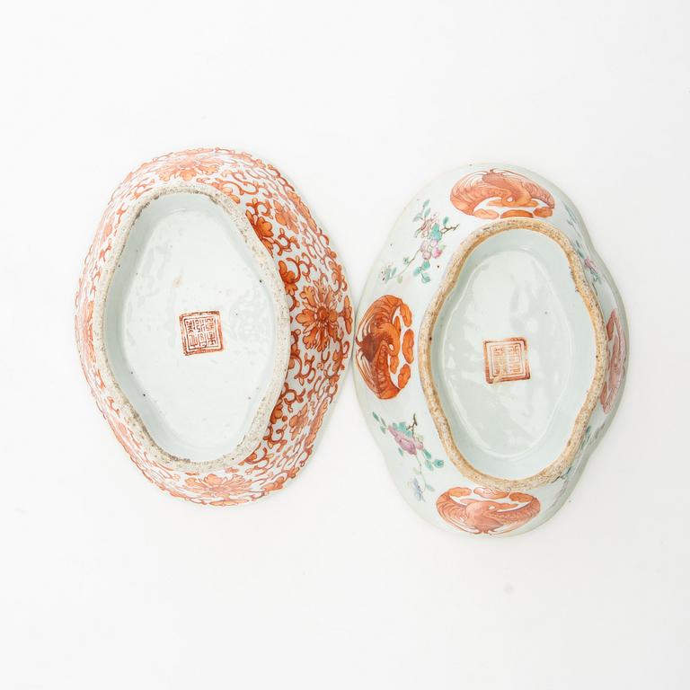 Skålar 2 st Kina 1800-tal porslin.