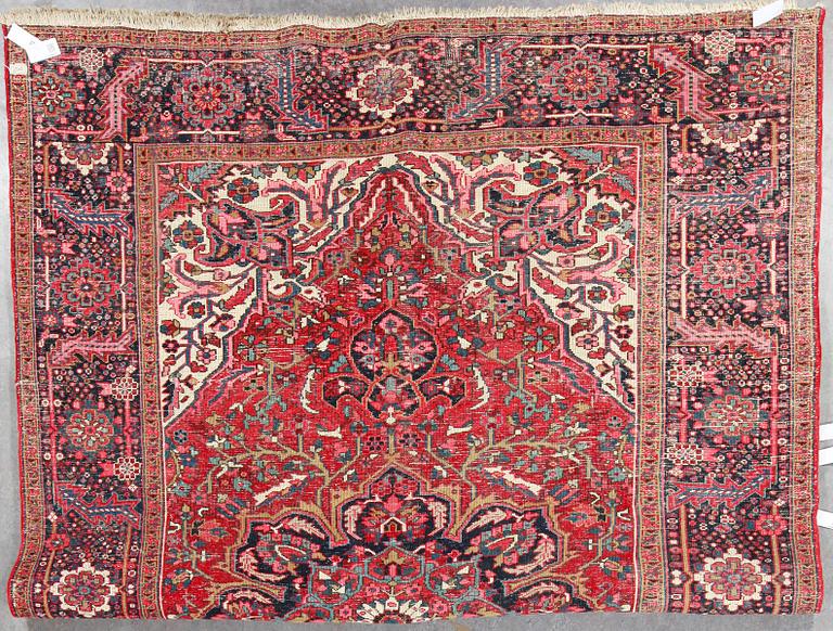 MATTA, Heris, ca 355x244 cm.