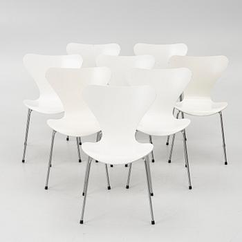 Arne Jacobsen, A set of  8 chairs, "The Seven", Fritz Hansen, Denmark, 1997 and 2005.