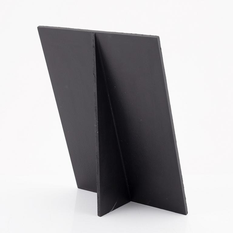 Johan Furåker, signed and dated -14. Objects, mixed media and panel on wooden shelf.