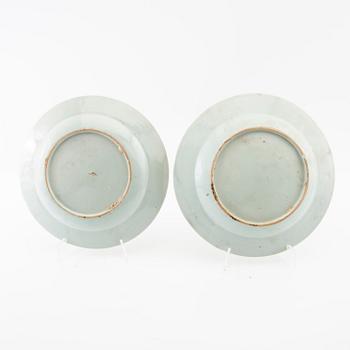 Plates 2 pcs and a dish China Qianlong (1736-95) porcelain.