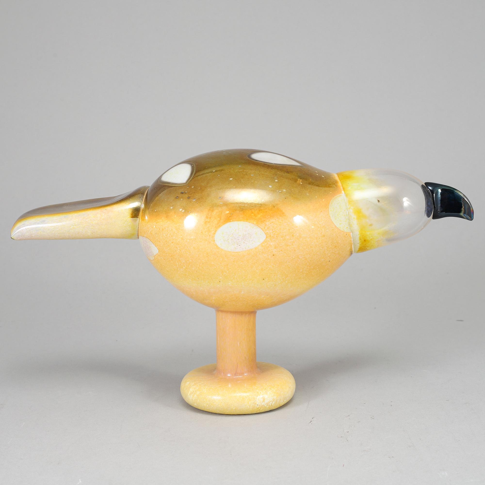 OIVA TOIKKA, glasfågel, Western March (Ruskosuohaukka) 2006–2008, signerad O. Toikka Nuutajärvi.