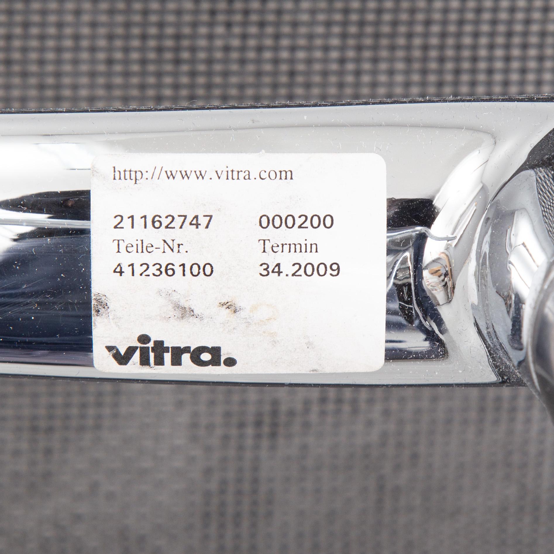 Charles & Ray Eames, karmstol, "EA108", Vitra, 2009.