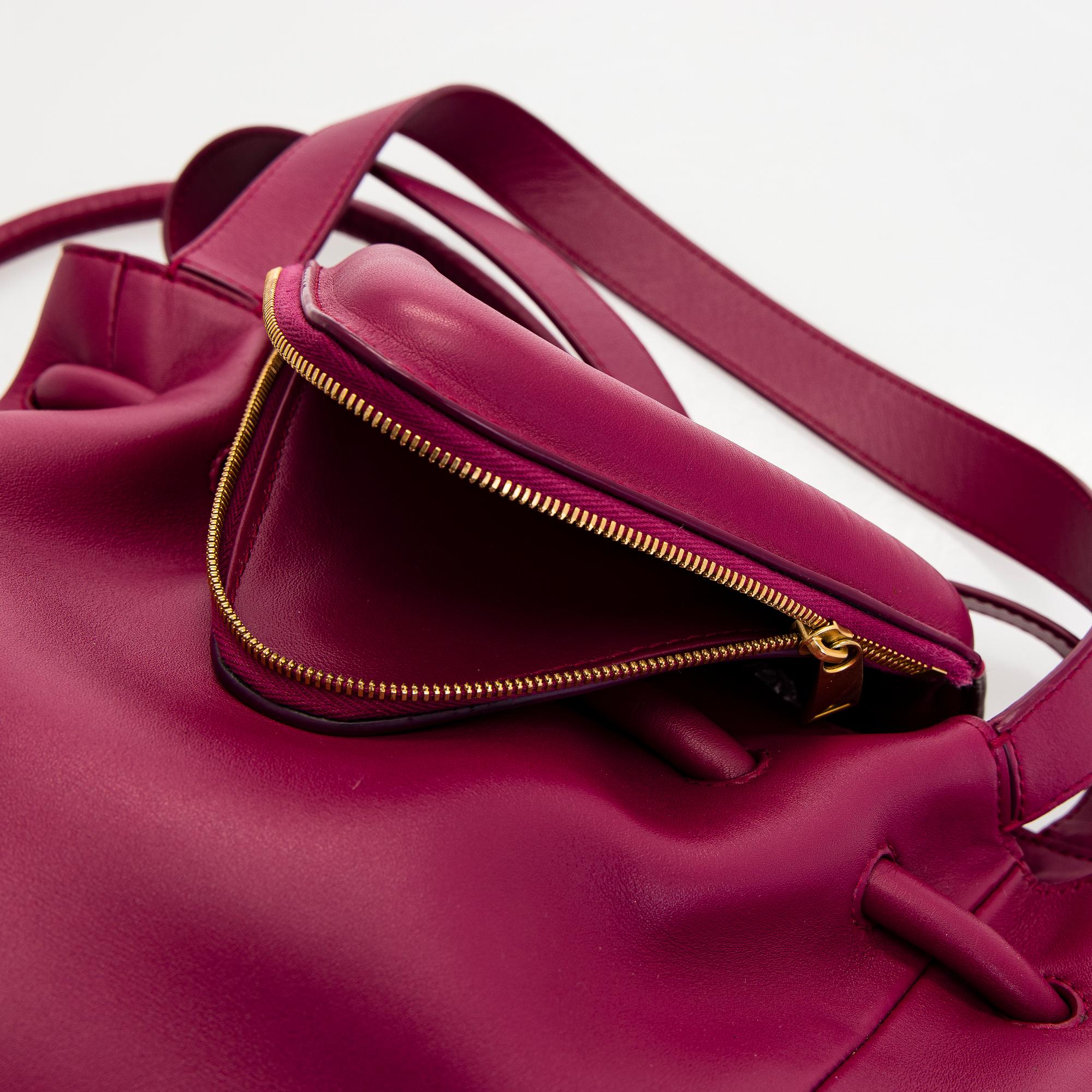 Bottega Veneta, a "Beak" bag.