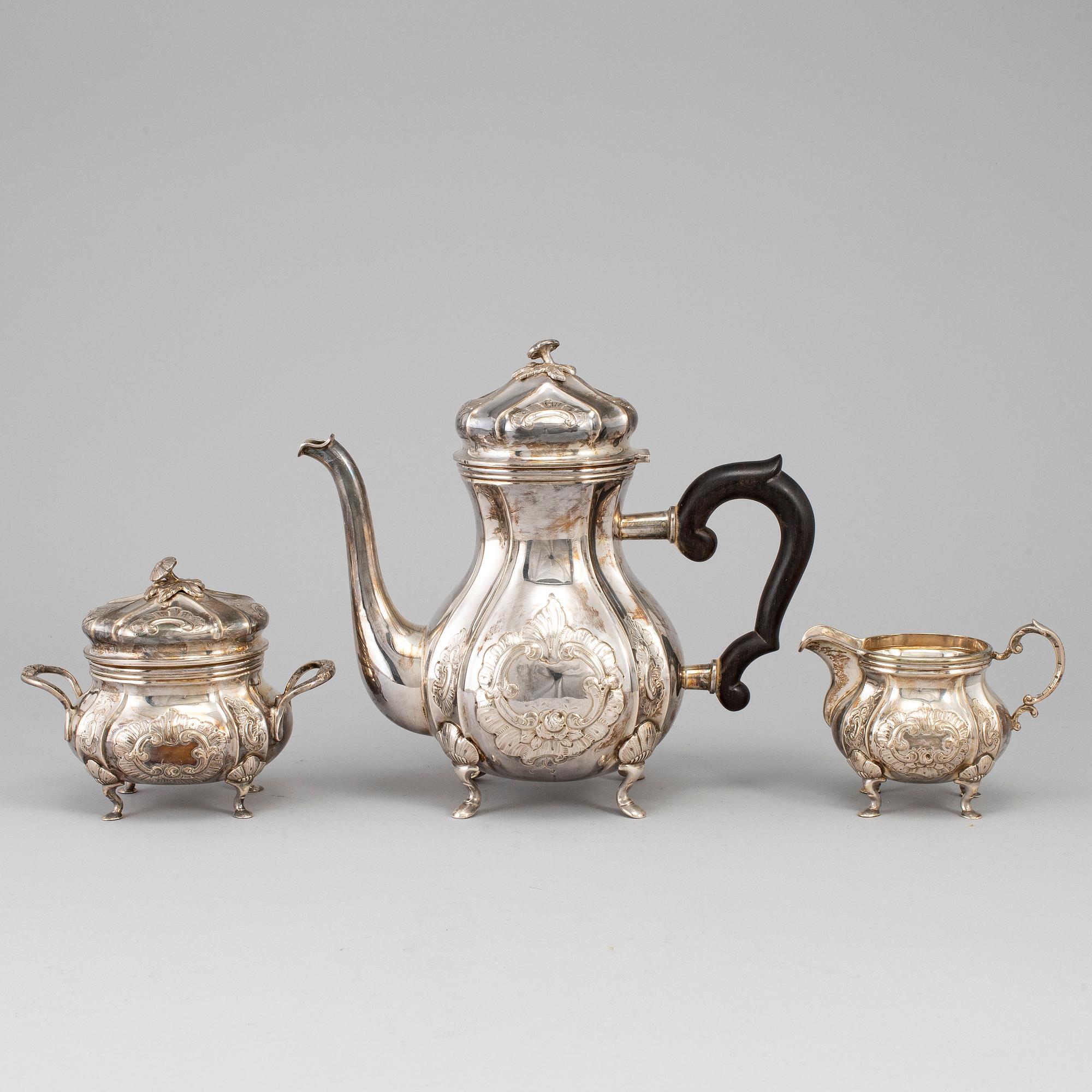 AXEL SALOMONSEN (1933-1977), a three part coffee sterling silver service, Denmark, with Swedish import marks.