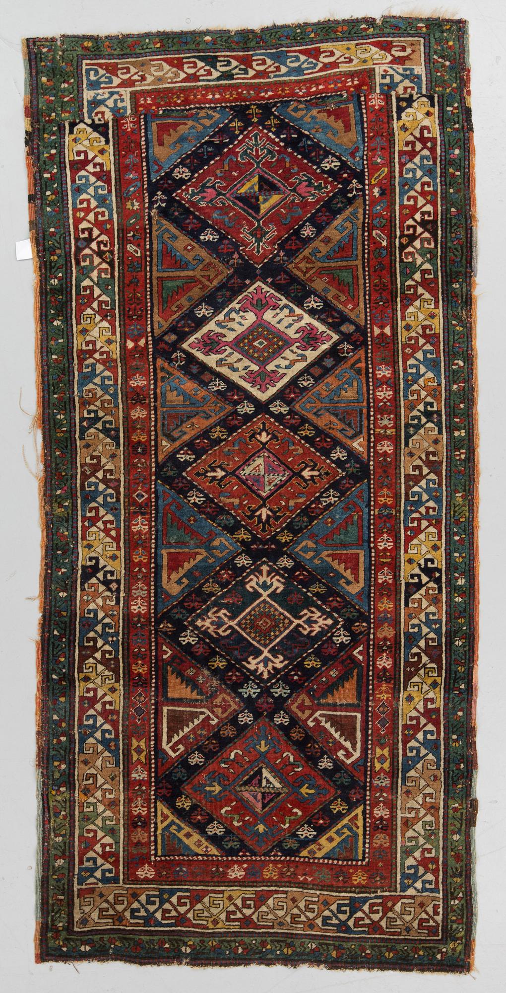 MATTA, Kaukas, ca 229 x 108 cm.