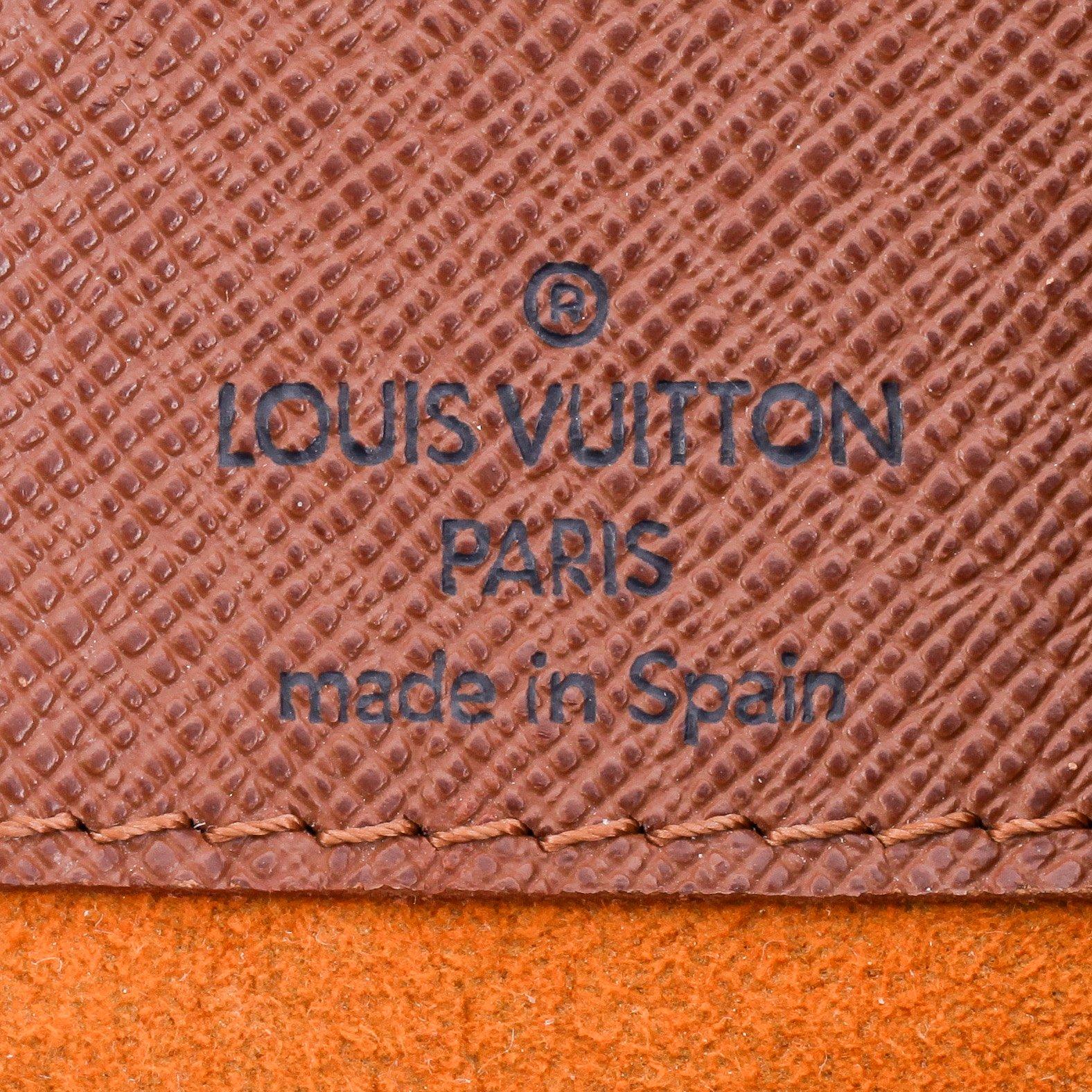 LOUIS VUITTON, a monogram canvas shoulderbag, "Musette".