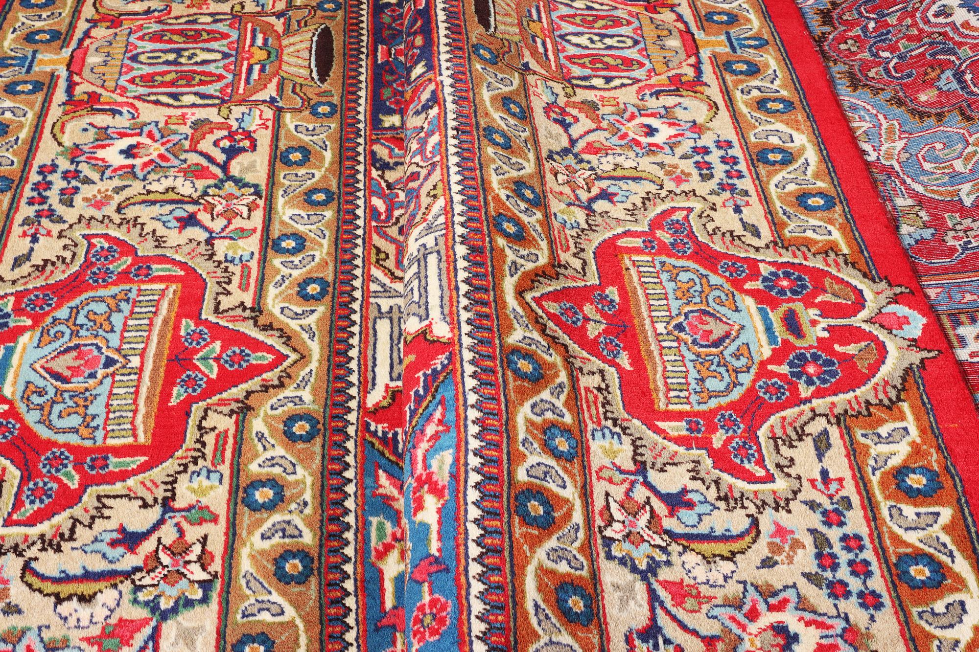 Matta, Kashmar, ca. 390 x 298 cm.