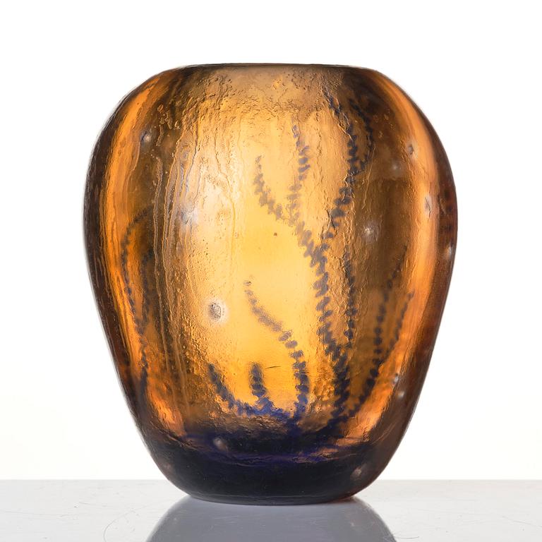 Edward Hald, a graal vase, Orrefors 1937, no. 67.