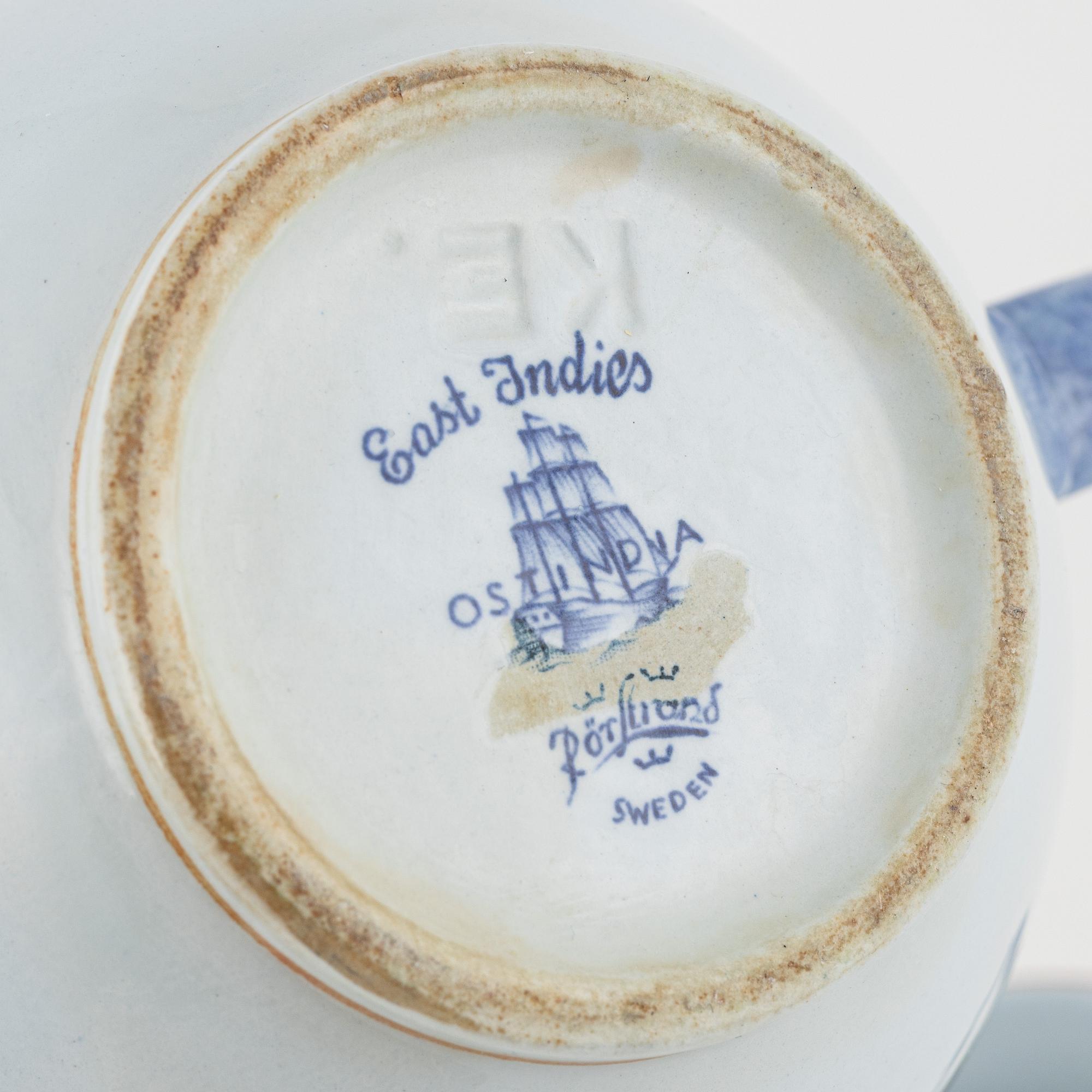 Mat-och kaffeservis, 120 delar, flintgods, "Ostindia", Rörstrand, varierande åldrar.