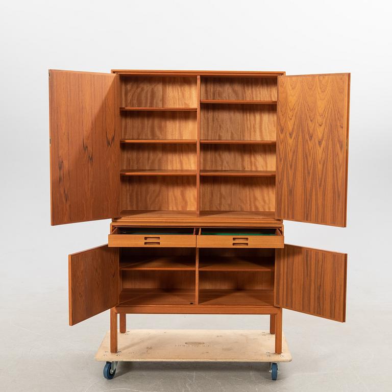 Bertil Fridhagen, skåp Bodafors möbelfabrik 1900-talets senare del.