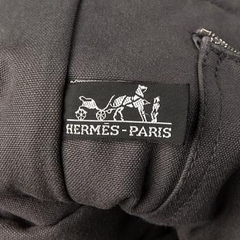 A bag "Fourre Tout", by HERMÈS.