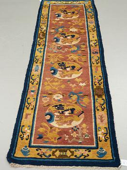 MATTO, an antique/semi-antique Ningxia, China, ca 284 x 74 cm.