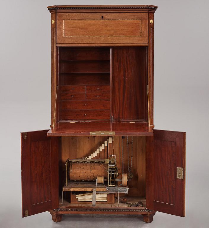 Chiffonjé med orgelpositiv, Stockholmsarbete, 1700-talets slut, Sengustaviansk.