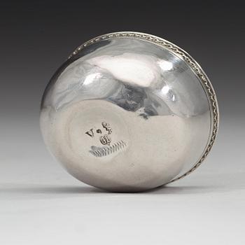 A Finnish 18th century silver thumbler, Jonas Lexell, Åbo 1754.