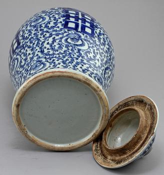 LOCKURNA, porslin, Kina, 1800-tal.