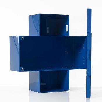 Thomas Eriksson, skåp, "Cross", Progetto Oggetto, Cappelini, Italien.