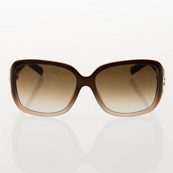 FENDI SUNGLASSES.