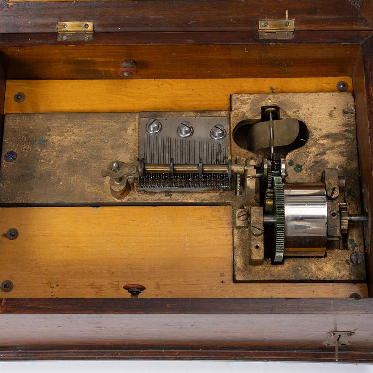 Speldosa, Orphenion, Tyskland, omkring år 1900.