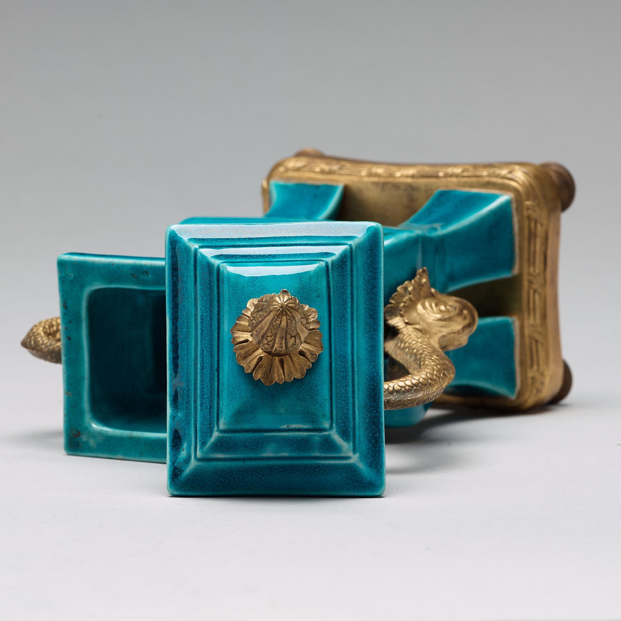 VAS med LOCK, porslin. Qingdynastin, Kangxi (1662-1722).