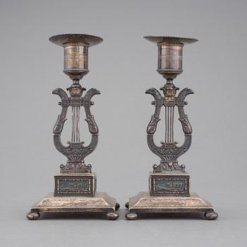 LJUSSTAKAR, ett par, silver, empirestil, CG Hallberg, Stockholm, 1894. Vikt ca 455g.