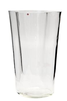 481. Alvar Aalto, AALTO VASE.