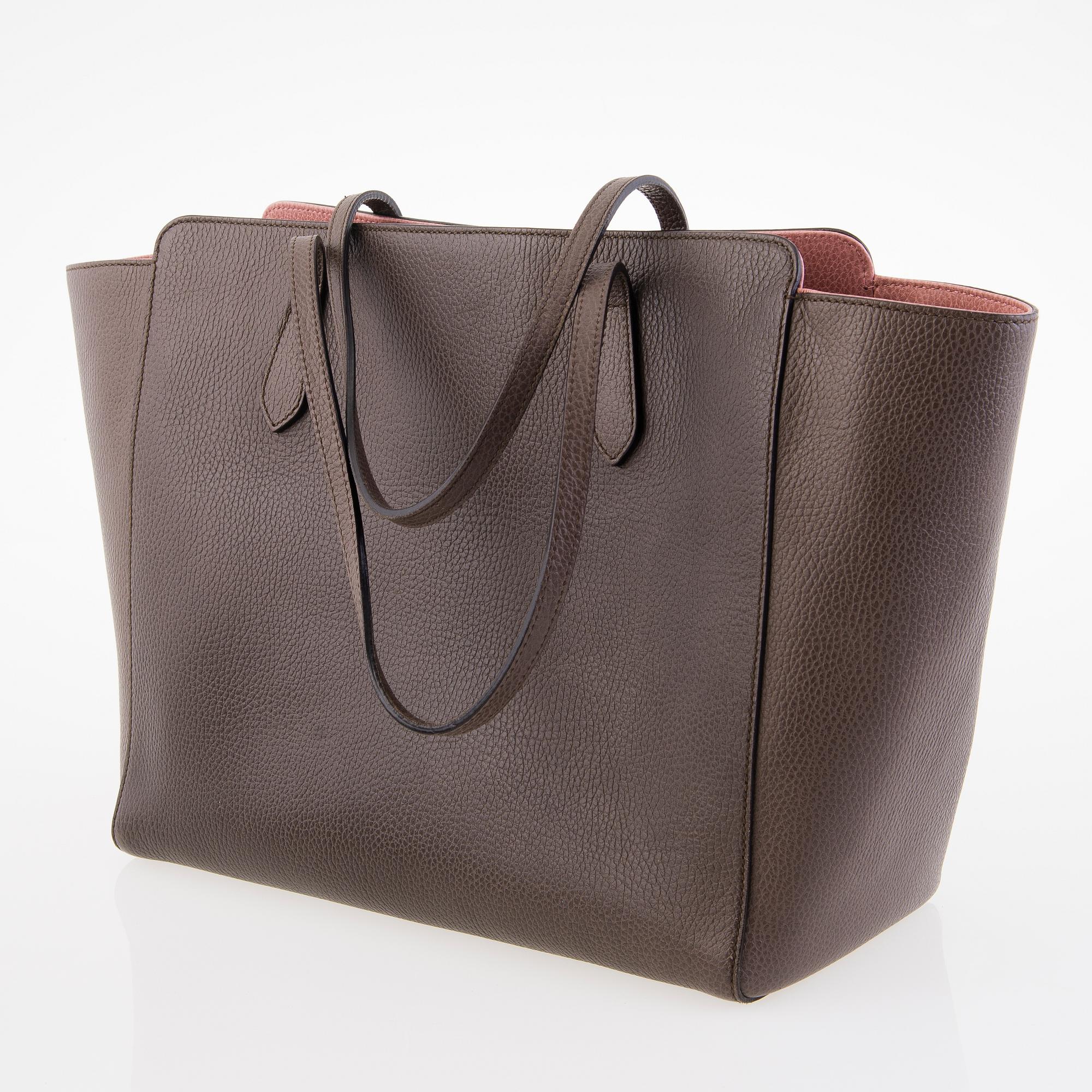 GUCCI Swing Medium Leather Tote Bag.